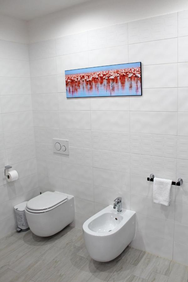Flamingo Luxury Apartment Ajpsardinia Cagliari Ngoại thất bức ảnh